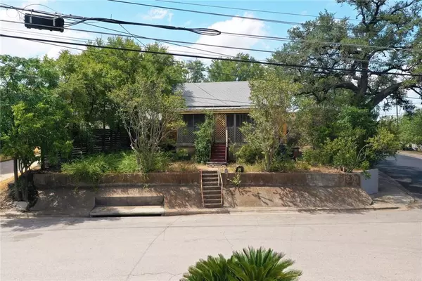 Austin, TX 78702,1001 Catalpa ST