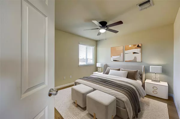 Kyle, TX 78640,267 Voyager CV