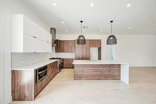 Austin, TX 78702,200 Tillery SQ #1