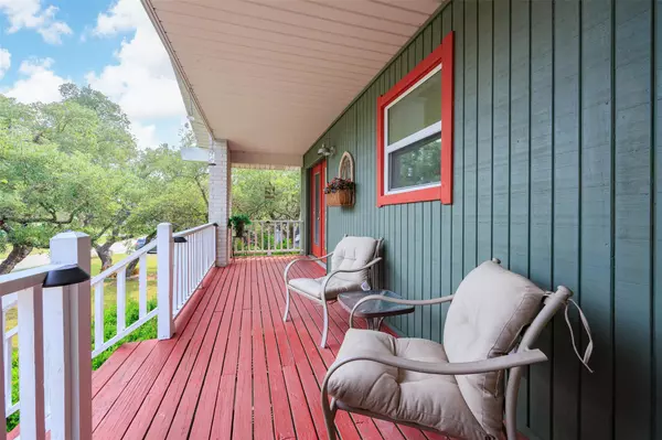 1215 Amanda DR, Canyon Lake, TX 78133