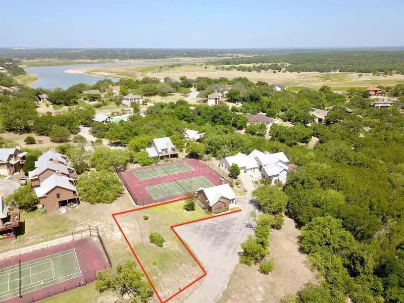 113 Courtside WAY, Spicewood, TX 78669