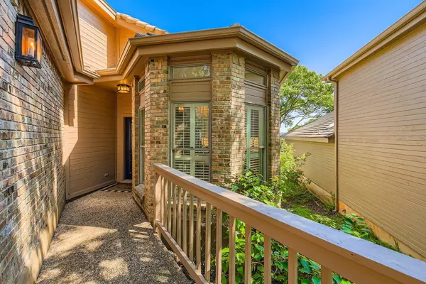 Austin, TX 78746,3605 Fawn Creek PATH