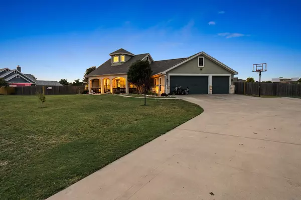 Hutto, TX 78634,105 E Doucet CV