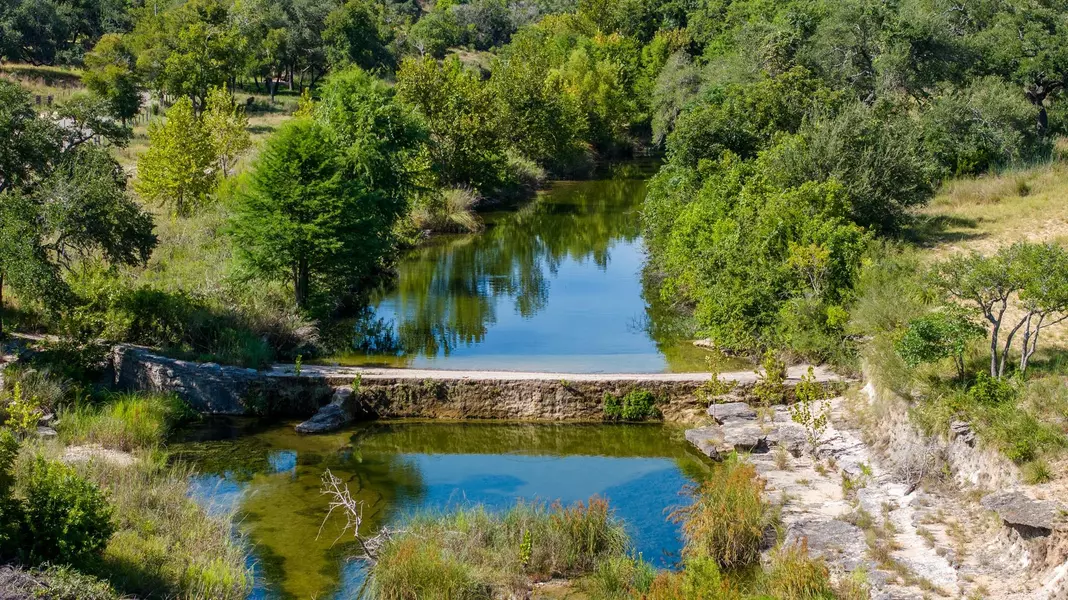 103 Mount Gainor Rd, Dripping Springs, TX 78620