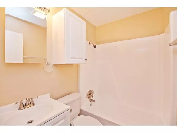 Austin, TX 78744,4903 Merritt DR #C