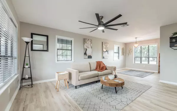 Wimberley, TX 78676,166 Shady Bluff DR