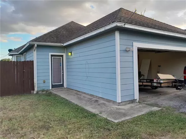 Manor, TX 78653,109 E Wheeler ST S