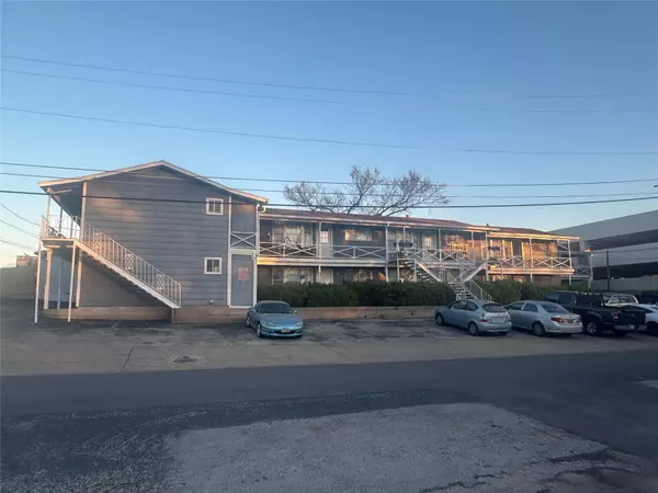 Austin, TX 78756,1511 W North Loop BLVD