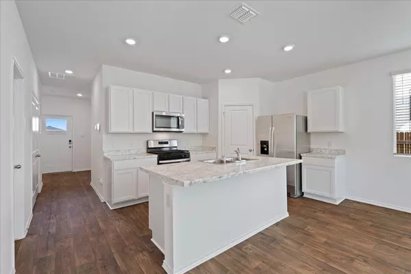 Bastrop, TX 78602,306 Azua PATH