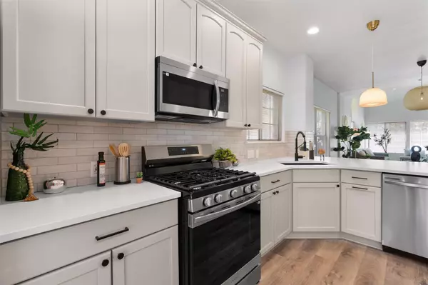 3817 Newland DR, Round Rock, TX 78681