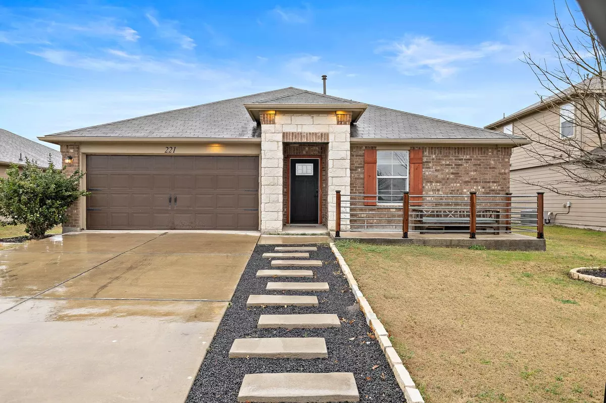 Hutto, TX 78634,221 Camellia DR