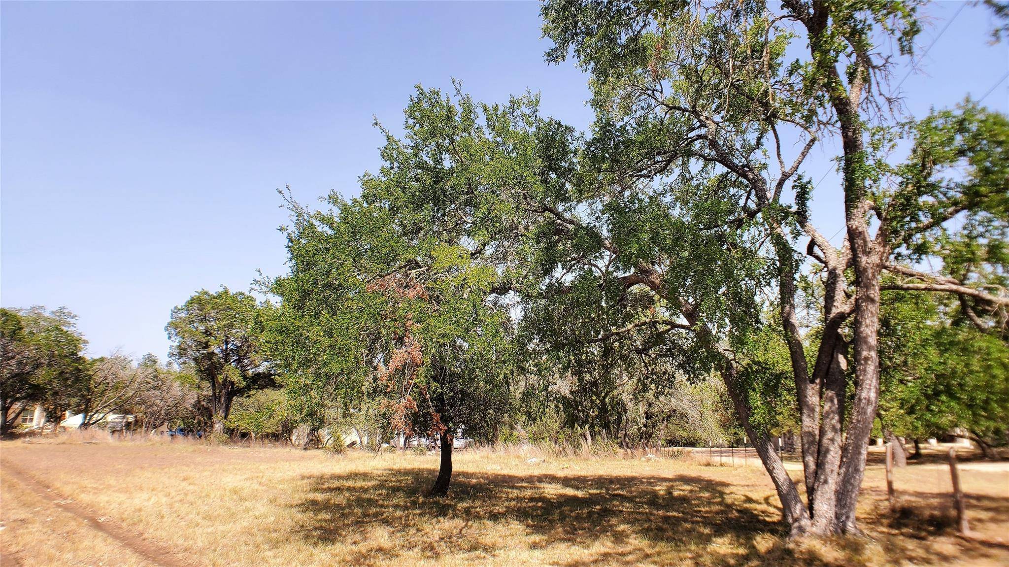 650 Beauchamp RD, Dripping Springs, TX 78620