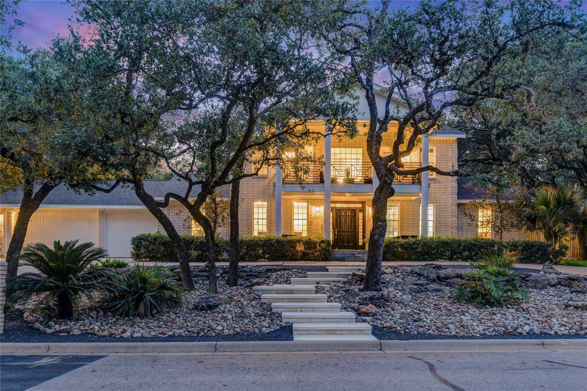 3219 Park Hills DR, Austin, TX 78746