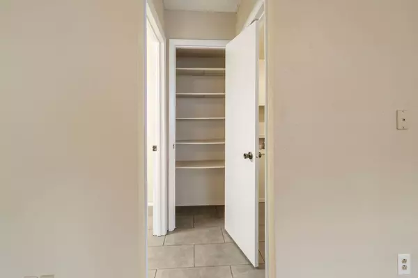 Austin, TX 78758,915 Silver Quail LN