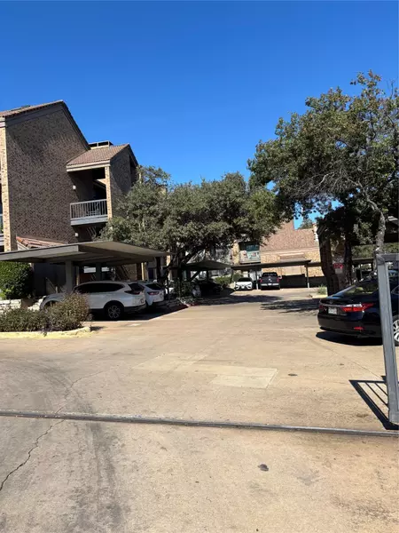 8888 Tallwood DR #3207, Austin, TX 78759