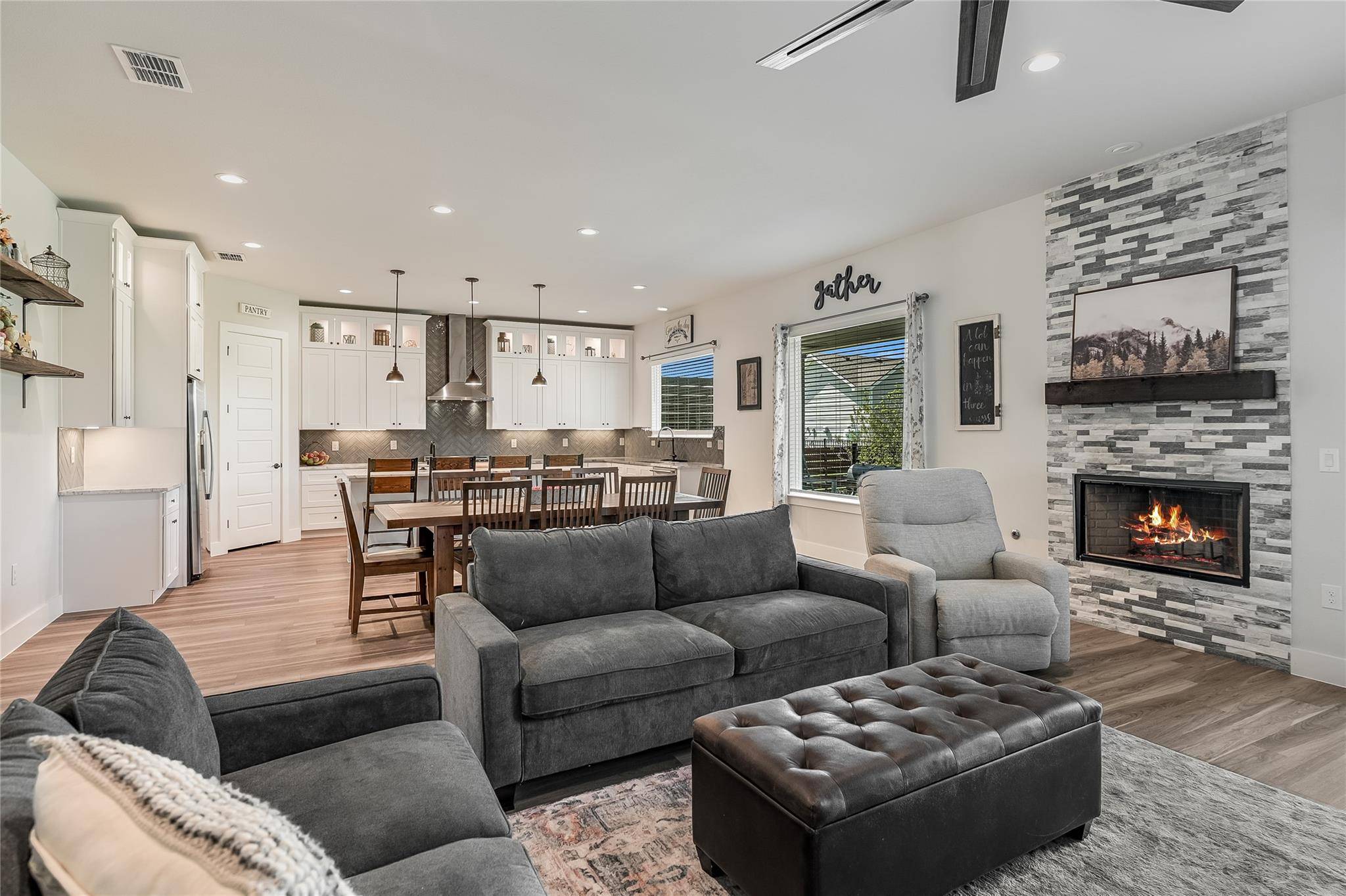 Liberty Hill, TX 78642,329 Charli CIR
