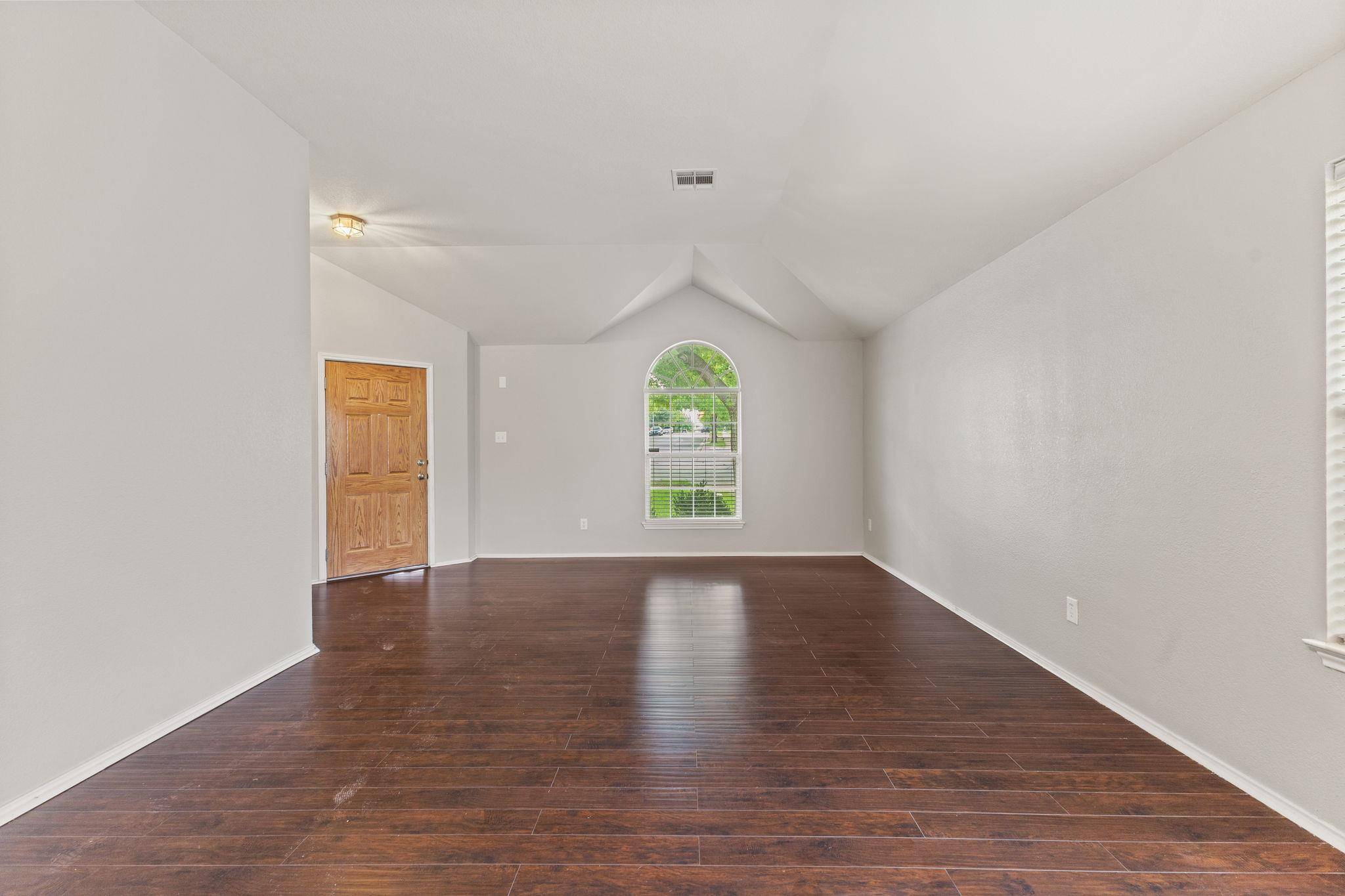 Round Rock, TX 78664,1954 Rachel LN