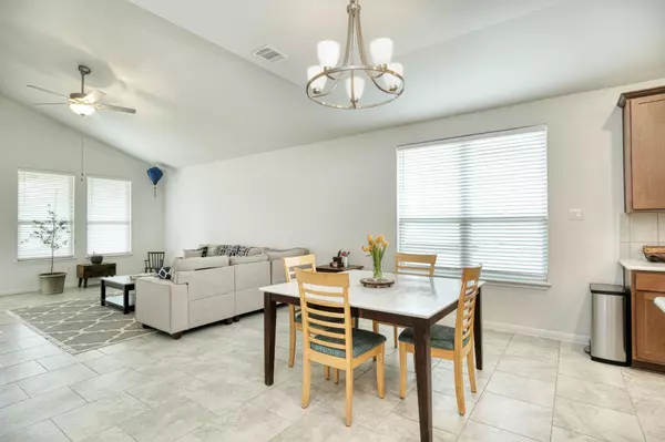 Hutto, TX 78634,532 Tanda LN