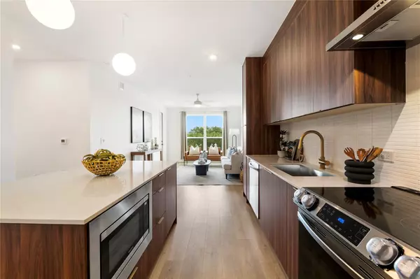 Austin, TX 78723,1701 Simond Ave #227