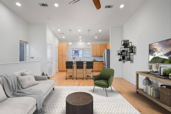1702 S Lamar BLVD #22, Austin, TX 78704