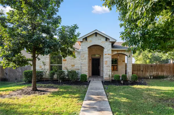 620 Allens Creek Way, Round Rock, TX 78664