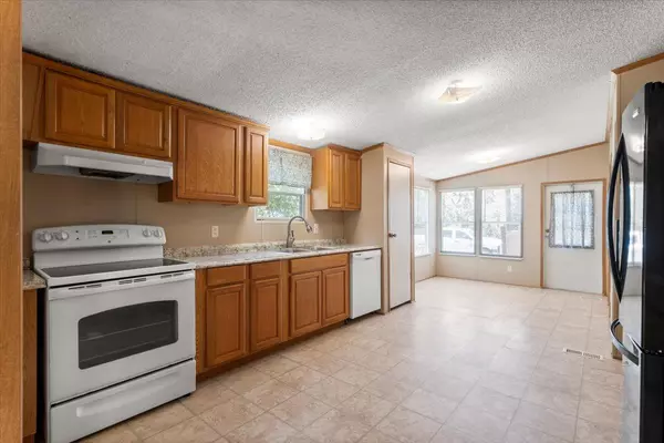 Liberty Hill, TX 78642,208 Purser ST