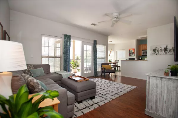 Austin, TX 78745,6810 Deatonhill DR #1204