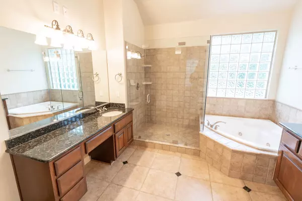 Austin, TX 78717,10500 Avery Club DR #3