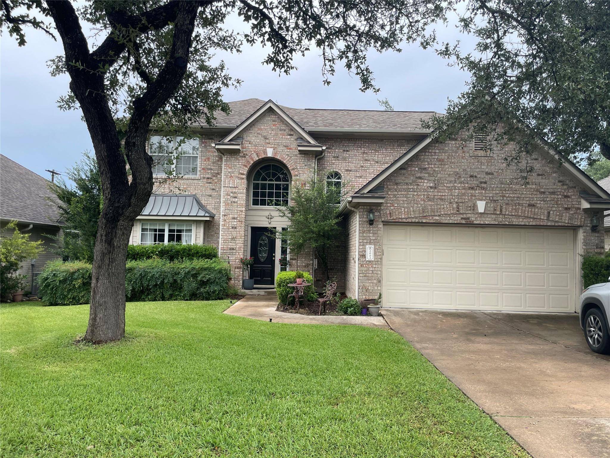 2002 Lakeline Oaks DR, Cedar Park, TX 78613