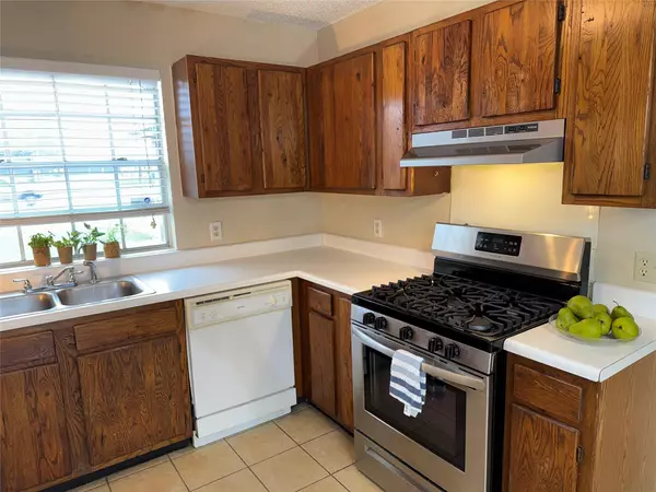 Austin, TX 78745,7706 Brodie LN #A