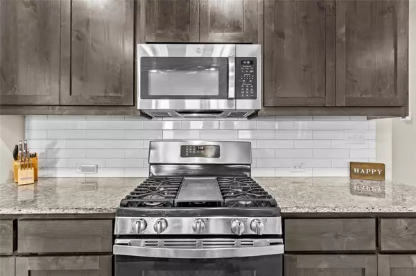 Dripping Springs, TX 78620,205 Goshen DR