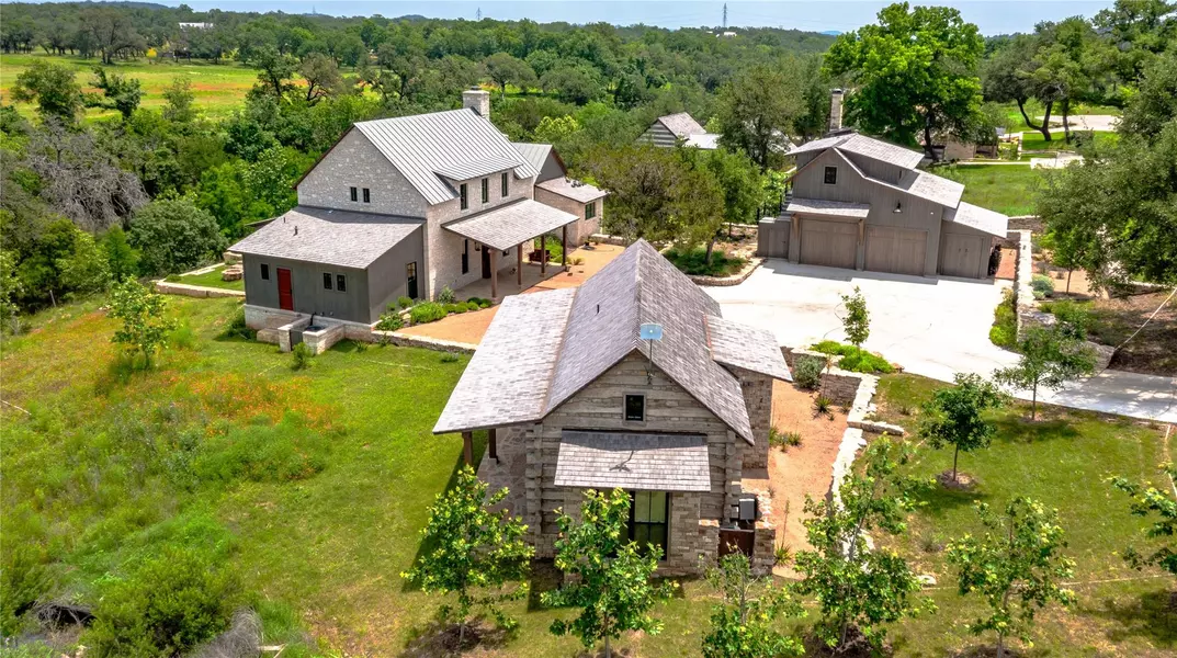 119 Oakview CT, Fredericksburg, TX 78624