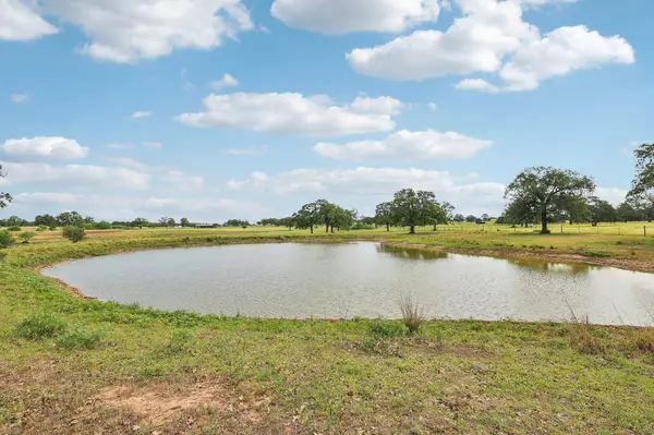 Giddings, TX 78942,1200 County Road 211