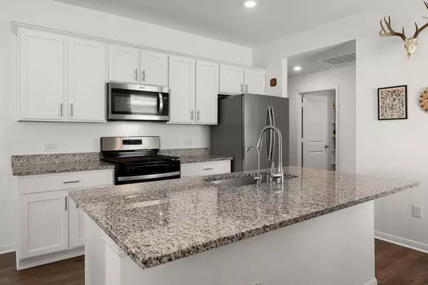 Buda, TX 78610,165 Santa Rosa LN