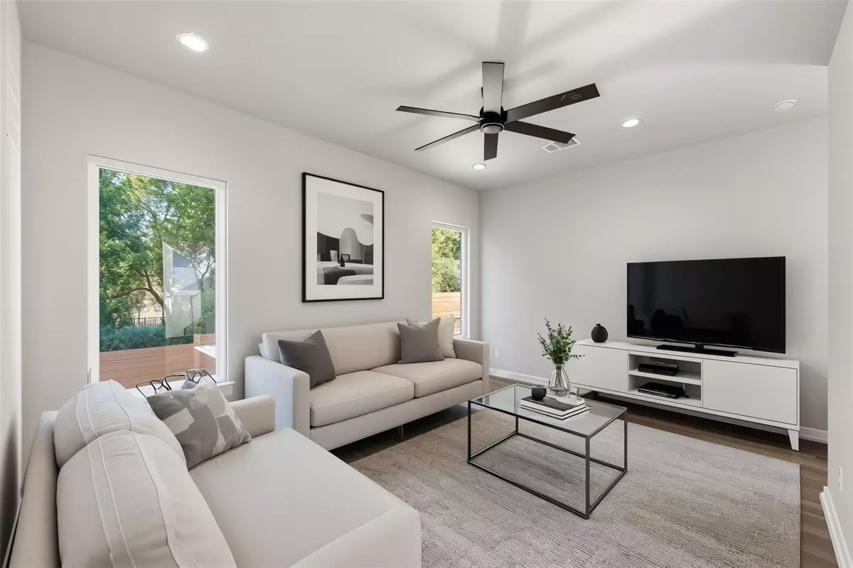 Austin, TX 78741,2309 Montopolis DR #6