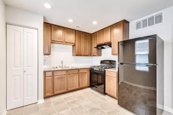 Kyle, TX 78640,1628 Arbor Knot DR