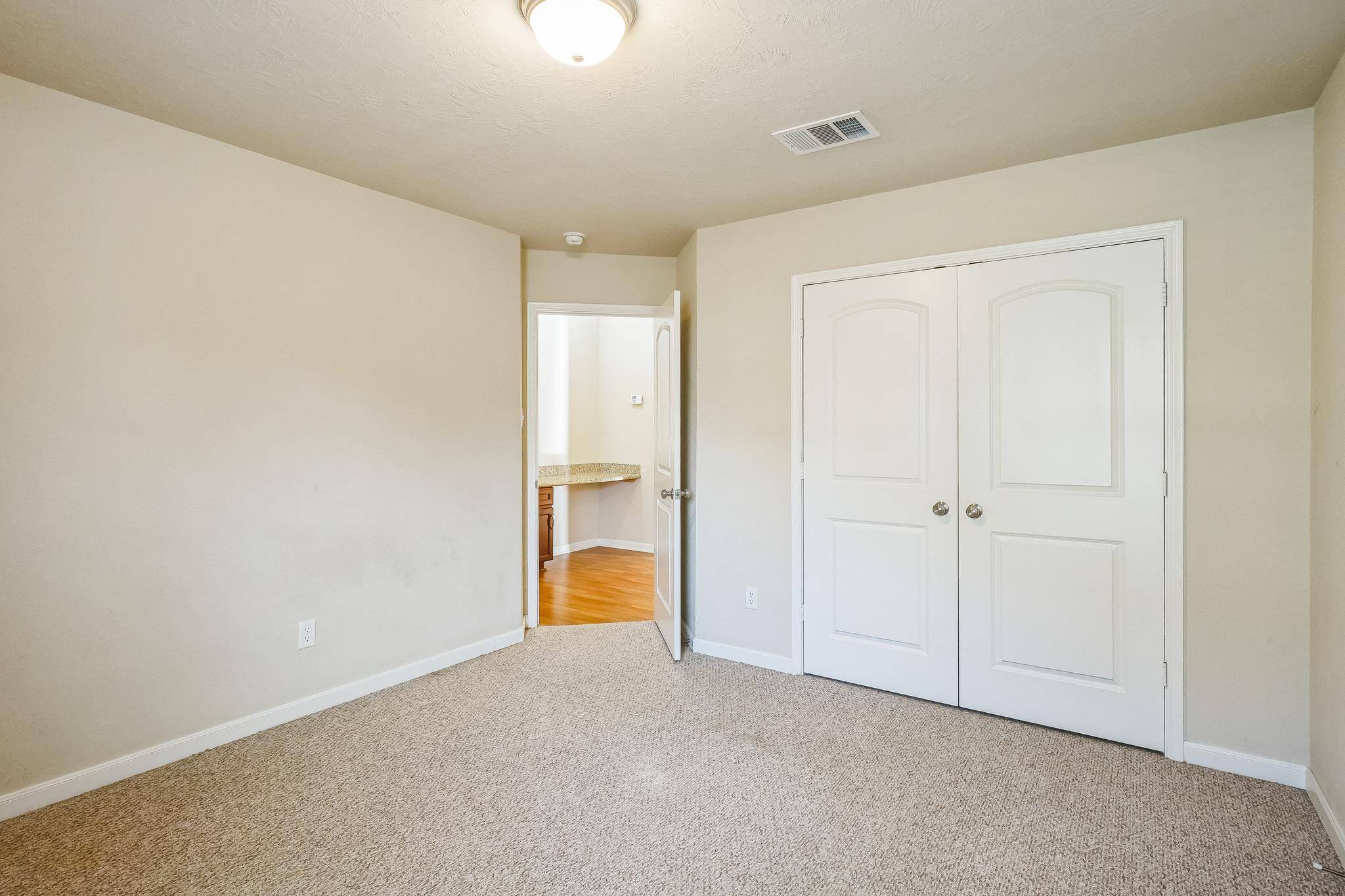 Brenham, TX 77833,2410 Cheyenne DR