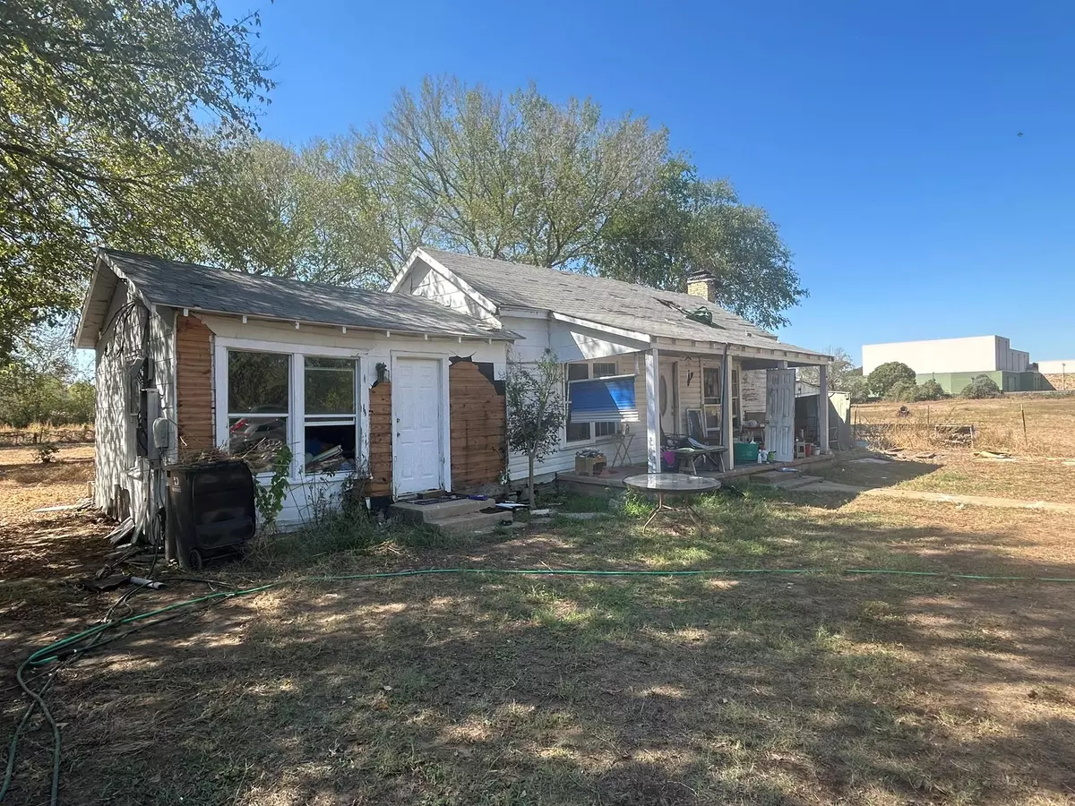 Bastrop, TX 78602,1210 Chambers ST