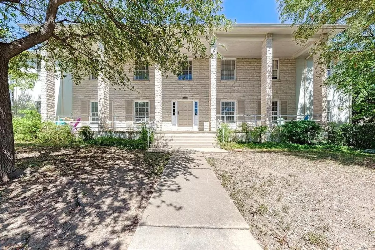 Austin, TX 78705,1919 Robbins PL