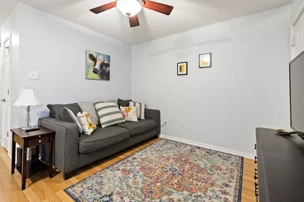 Austin, TX 78757,2450 Ashdale DR #B-211