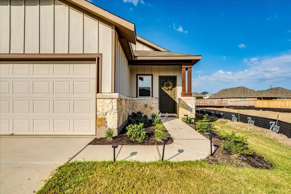 388 Begonia ST, Buda, TX 78610