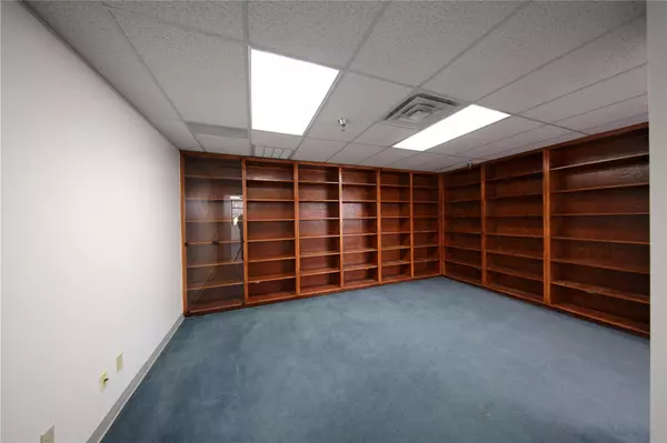 Austin, TX 78753,9800 N Lamar BLVD #230