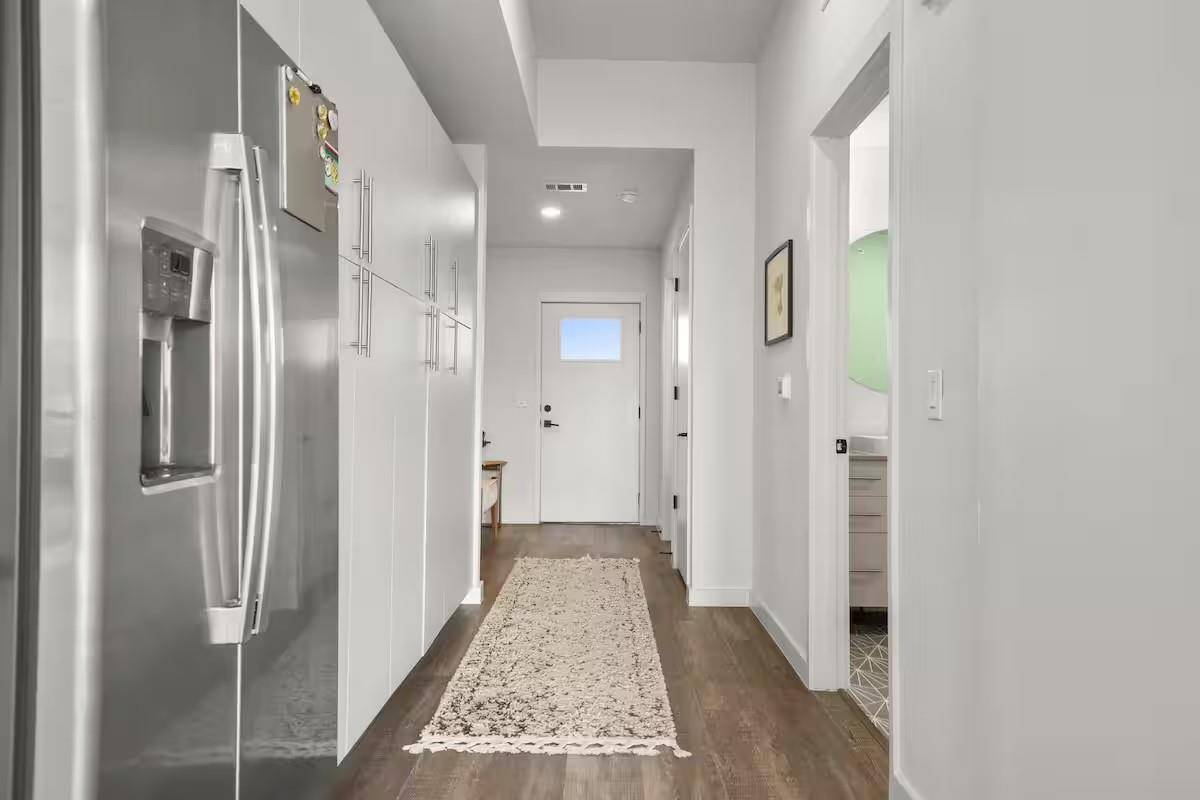 Austin, TX 78704,4004 Banister LN #202