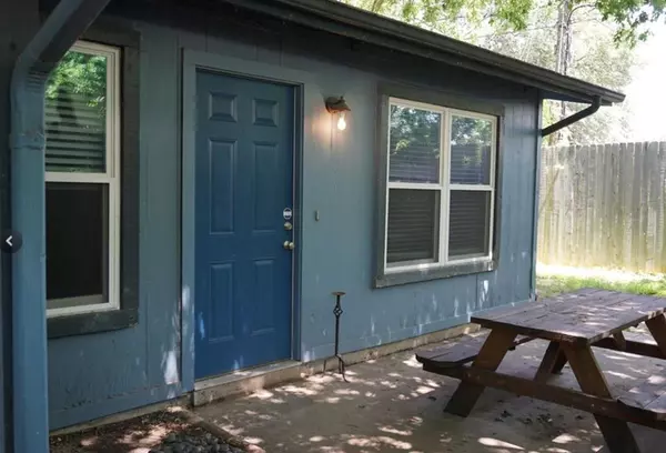 3321 Dolphin DR #A, Austin, TX 78704