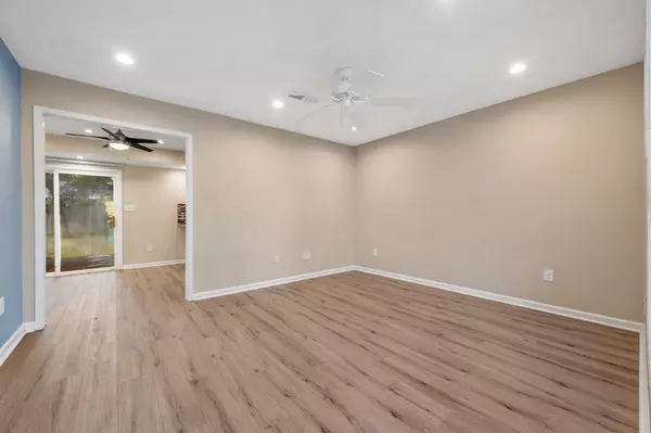 Austin, TX 78758,1009 Alden DR