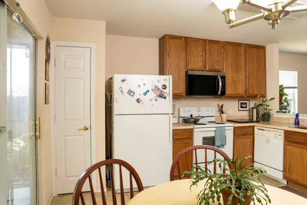 Austin, TX 78741,1612 Poppy Seed LN