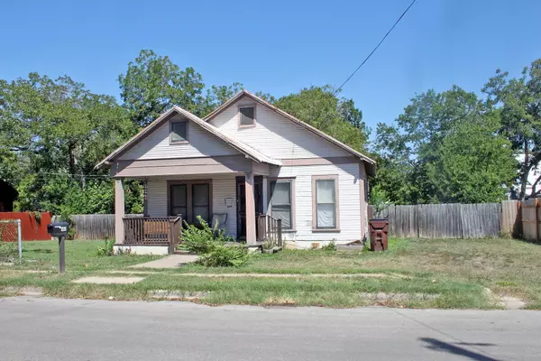 Lockhart, TX 78644,140 Elm ST