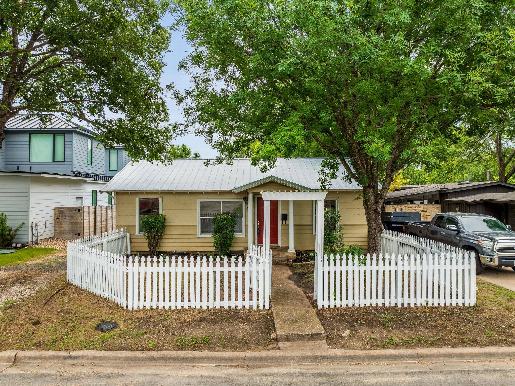 5513 Jim Hogg Ave, Austin, TX 78756