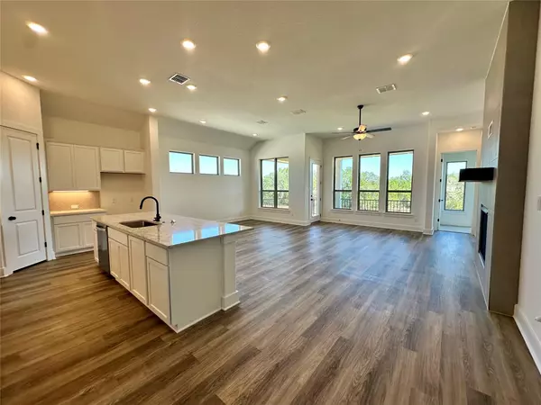 Dripping Springs, TX 78620,731 Sage Thrasher CIR