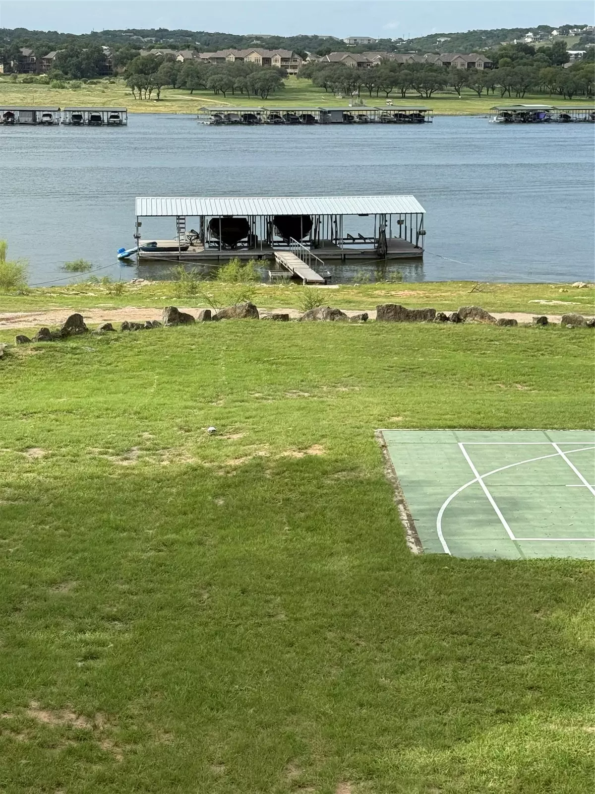 Spicewood, TX 78669,20812 E Lakeshore DR